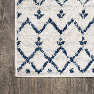Moroccan Hype Boho Vintage Diamond Area Rug Cream/Navy
